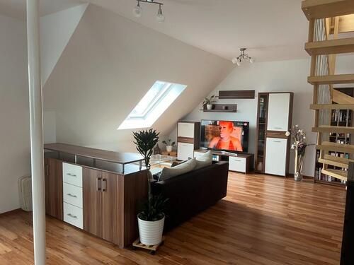 Foto - 3 Zimmer Dachgeschoßwohnung zur Miete in Weisendorf