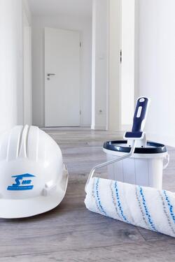 Foto - Wir sanieren für Sie! Moderne 3-Raum-Wohnung mit Aufzug und Balkon (nur mit WBS!)