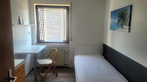 Foto - Möbliertes Zimmer in WG (männlich) für Wochenendheimfahrer