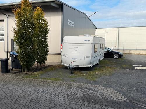 Foto - Wohnmobil Wohnwagen Stellplatz - Eingezäunt 247