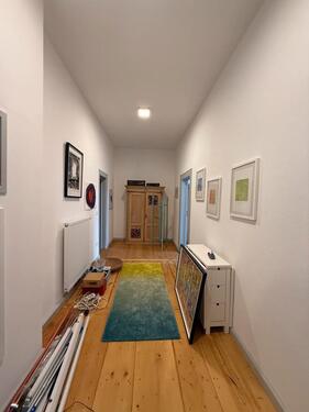 Foto - Helle Altbau-Einheit mit DSL-Verkabelung - ideal als Büro