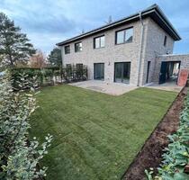 Doppelhaushälfte in Zülpich-Niederelvenich