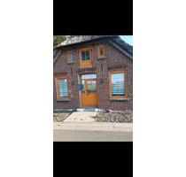 Reetdachhaus mit gr. Garten in Lemwerder zu vermieten