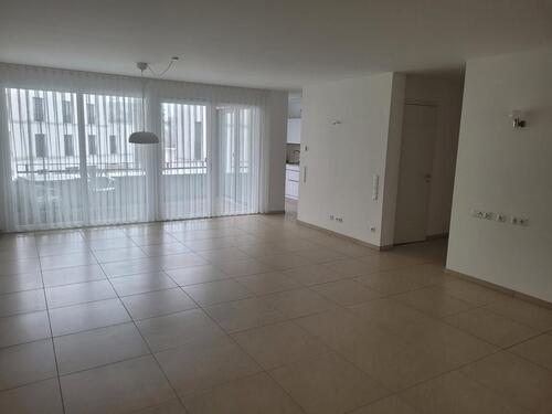 Foto - Großzügige helle 5 12 Zimmer Wohnung Schweinfurt