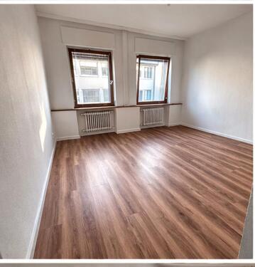 Foto - renovierte 2-Zimmer-Wohnung in ruhigem 4-Parteien-Haus