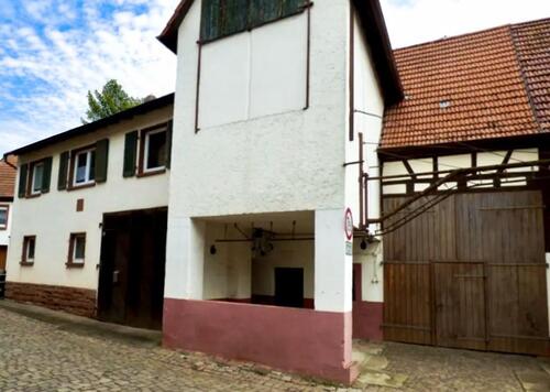 Foto - 6 Zimmer Bauernhaus, Landhaus zum Kaufen in Annweiler am Trifels