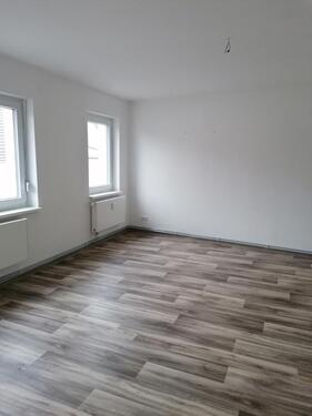 Foto - 4 Zimmer Wohnung - 110 qm - 700,00&nbsp;EUR Kaltmiete, ca.&nbsp; 110,00&nbsp;m&sup2;