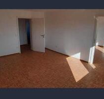 Zentrale, freundliche 2-Zimmer - Wohnung Freilassing 80qm