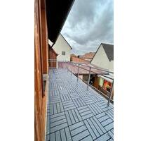 100m2 Wohnung + 50m2 Nutzfläche in Langendorf mit Balkon - Hammelburg