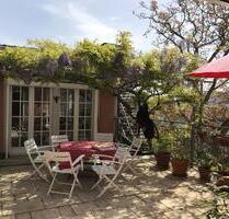 Großzüge Familienwohnung mit Dachterrasse im Herzen von Breisach - Breisach am Rhein