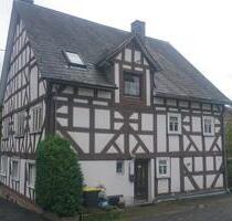 Doppelhaushälfte in Kreuztal-Kredenbach