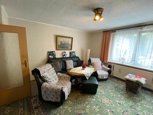 Foto - 3 Zimmer Wohnung ABSOLUT VOLL MÖBLIERT EBK TV GESCHIRR BETT