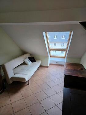 Foto - 2 Zimmer Dachgeschoßwohnung zur Miete in Erftstadt