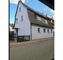 Haus zu verkaufen - 380.000,00&nbsp;EUR Kaufpreis, ca.&nbsp; 128,00&nbsp;m&sup2; in Fellbach (PLZ: 70736) Oeffingen