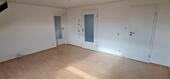 Foto - 2 12 Zimmer DG-Wohnung zu vermieten
