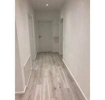 Attraktive 6,5-Zimmer-Wohnung - neu und modern saniert - Gera