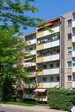 Foto - Praktische 4-Zimmer-Wohnung mit Balkon!