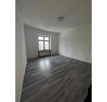 WOHNUNG ABSOFORT - 875,00&nbsp;EUR Kaltmiete, ca.&nbsp; 105,00&nbsp;m&sup2; in Wuppertal (PLZ: 42107) Elberfeld