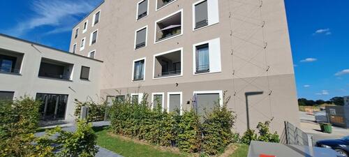 Foto - Modernes Wohnen: Neuwertige 2-Zimmer mit EBK, Balkon & TG im Heiligkreuzviertel im 2.OG.