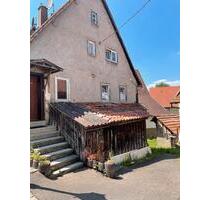 Renovierungsbedürftig 1-2 Fam. Haus mit Grundstück in Knittlingen