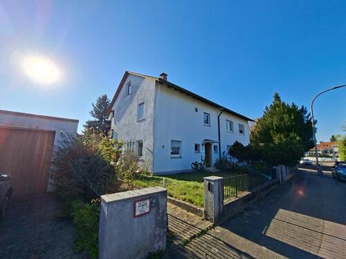 Foto - Doppelhaushälfte mit Potenzial in Offenburg-Nordoststadt