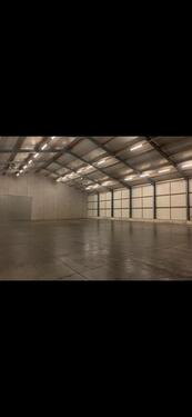 Foto - Lagerhalle, Lagerfläche, Gewerbehalle, Stellplätze