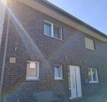Wohnhaus mit Einliegerwohnung Baujahr 2007 zu verkaufen - Rheine Altenrheine