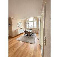 Lichtdurchflutete Maisonettewohnung mit Südwest-Loggia - Velbert