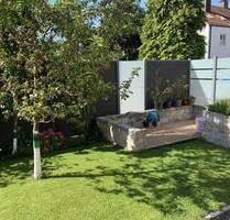 3 Zimmer Gartenwohnung - 1.200,00 EUR Kaltmiete, ca.  90,00 m² in Augsburg (PLZ: 86163) Hochzoll