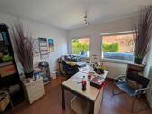 Foto - Halle, Gewerbehalle, Büro, Lager, Bad 175m²