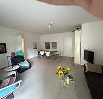 wunderschöne 2 Zi. Wohnung in begehrter Lage von F-Rödelheim - Frankfurt am Main