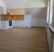 2 - Zimmer Dachgeschosswohnung 45 qm - Wartenberg