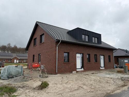 Foto - Neubau-DHH in 26676 Barßel - 1.200,00&nbsp;EUR Kaltmiete, ca.&nbsp; 115,00&nbsp;m&sup2;