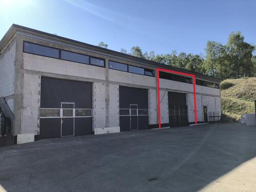 Foto - Lagerhalle - 535,00 EUR Kaltmiete,