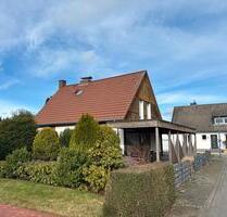 Freistehendes Einfamilienhaus mit Doppelgarage zu verkaufen - Holzwickede