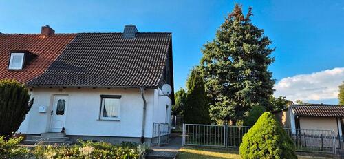 Foto - Reihenendhaus in Hillersleben mit großem Grundstück