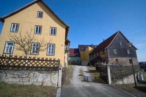 Foto - Zwei Bauernhäuser, Grundstück 610 Quadratmeter