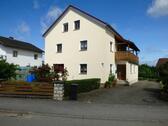 Foto - Ruhig gelegenes, gepflegtes Haus mit viel Platz und guter Lage