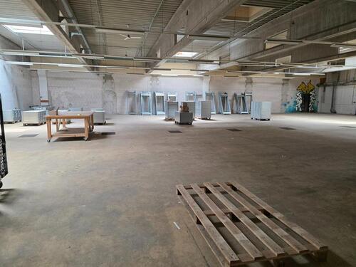 Foto - Büroflächen 150m²(teilbar), Halle 397m² mit Büro zu vermieten