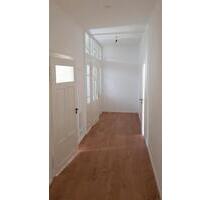 4 Zimmer Wohnung I Balkon I zentrumsnah I EBK I saniert Holzofen - Aue-Bad Schlema