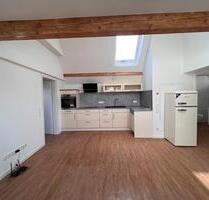 Moderne Dachgeschosswohnung mit ca. 59 m2 zum 1.4.2026 - Steinebach/Sieg