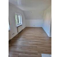 2 Zimmer Wohnung in Feldnähe - 590,00&nbsp;EUR Kaltmiete, ca.&nbsp; 45,00&nbsp;m&sup2; in Groß-Umstadt (PLZ: 64823)