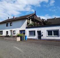 Solides 4-Familienhaus im Ortskern von Breitscheid - Troisdorf