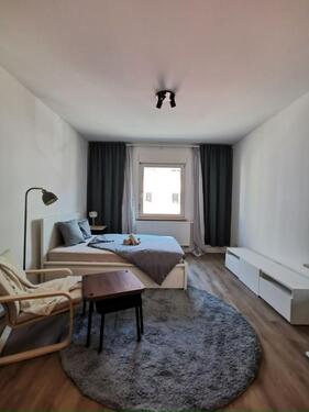 Foto - Schönes, modernes Zimmer in 3er Frauen Wohngemeinschaft