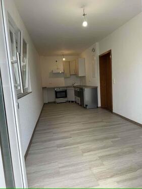 Foto - Ein zimmer Wohnung - 550,00 EUR Kaltmiete,