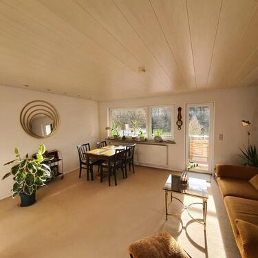 Foto - Helle 2-Zi-Whg mit Parkblick & großem Balkon in Stuttgart-Ost