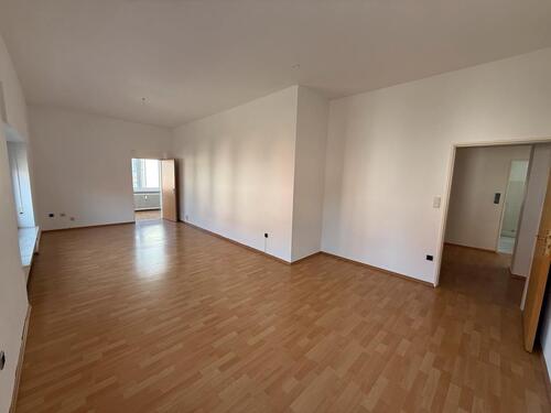 Foto - Schöne 2,5-ZI Wohnung in Bruchköbel mit Balkon (1OG)