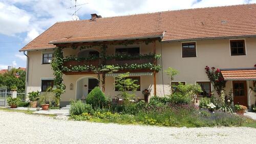 Foto - Wohnhaus im Grünen zu vermieten