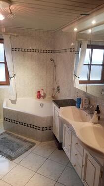 Foto - Bauernhaus, Landhaus in Wolnzach zur Miete