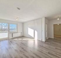 Wohnpalast! - 2 Balkone I 2 Bäder I 5 Zimmer I Was will man mehr..? I AB SOFORT! - Chemnitz Markersdorf